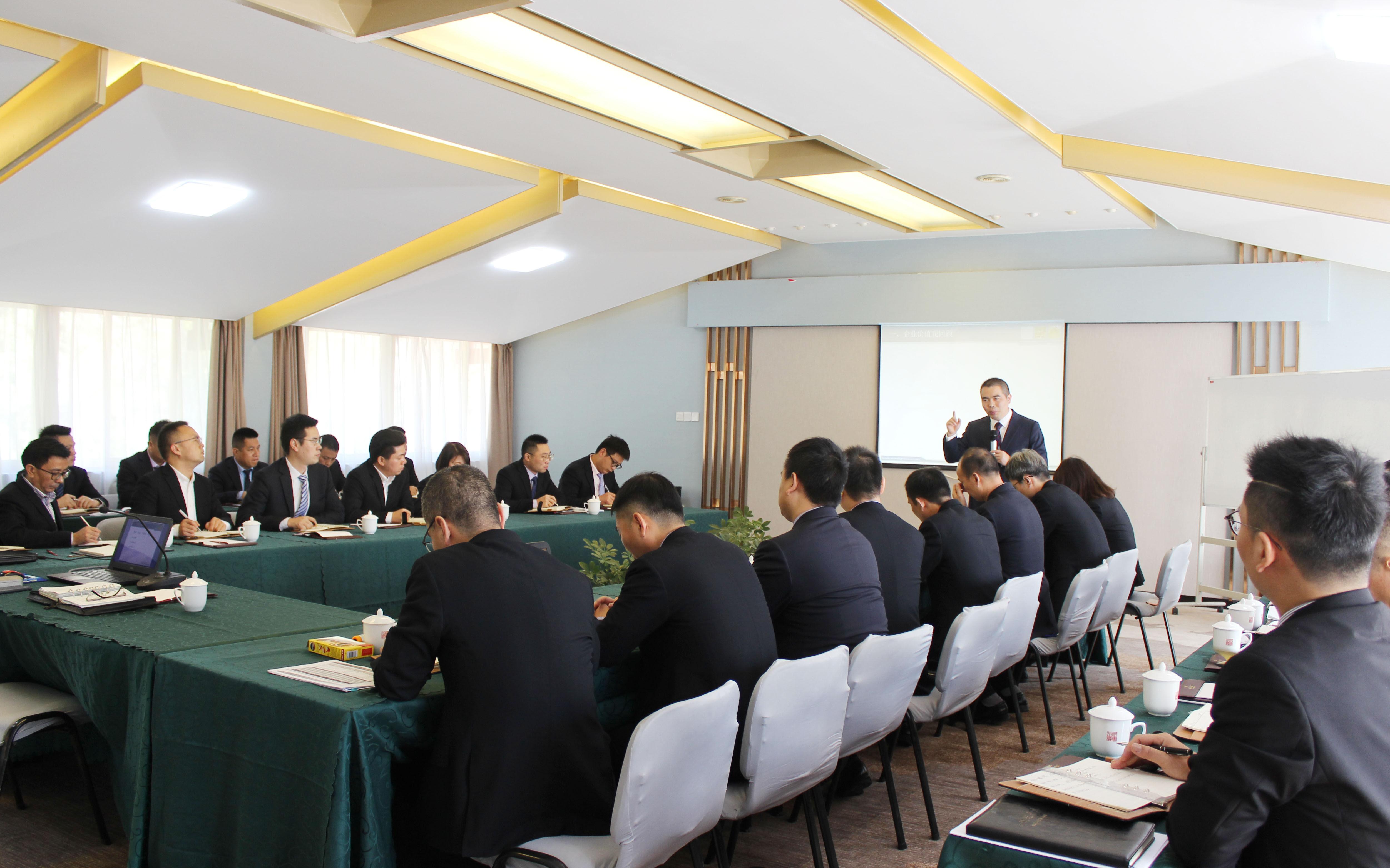 企業(yè)內(nèi)部要避免內(nèi)卷化效應