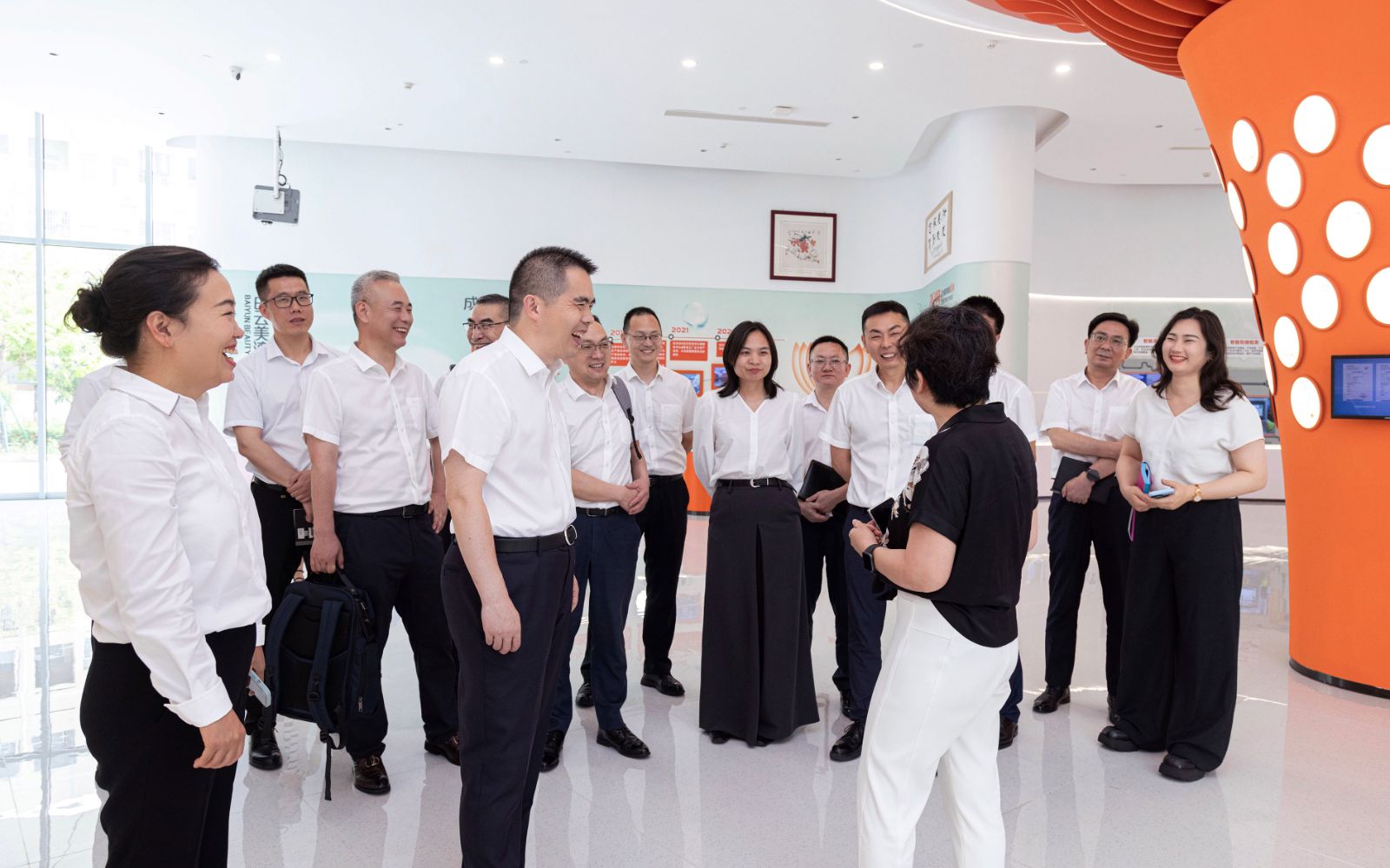 1748048717948045022.jpg 1748048717948045022.jpg