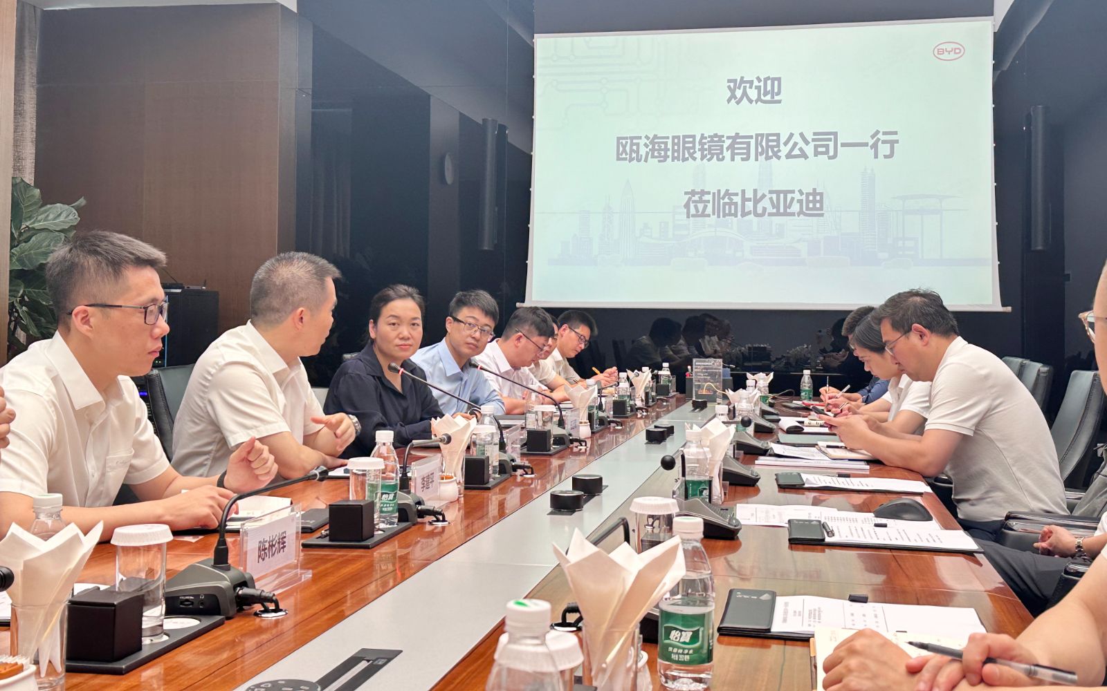 1748048766374083650.jpg 1748048766374083650.jpg